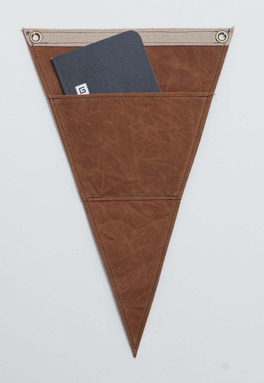 Saddle canvas Signal Flag with pocket